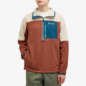 Cotopaxi Men's Brown and Cream Sweater